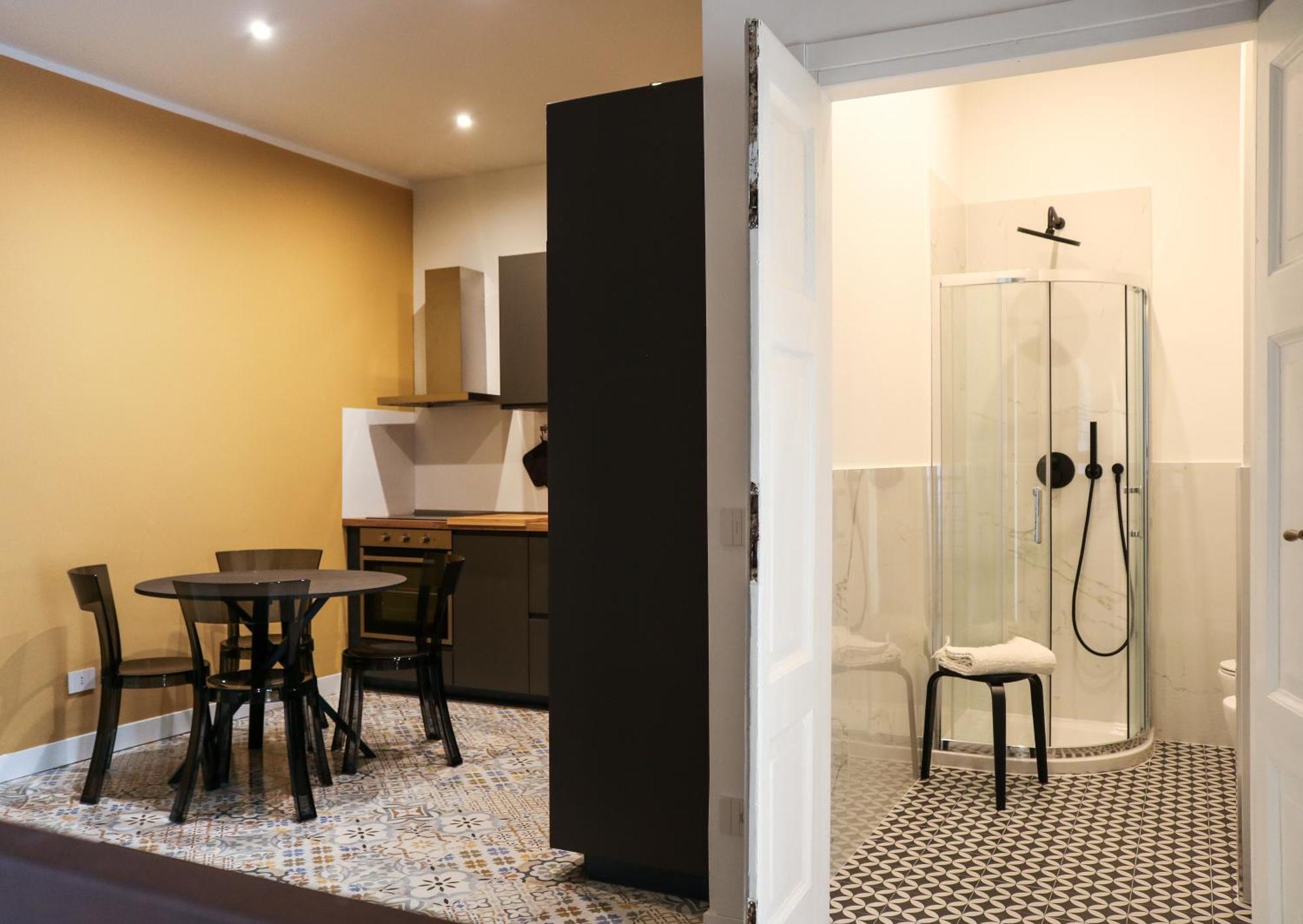 Rrrapido Apartment In Corso San Gottardo - 4 People Milan Luaran gambar